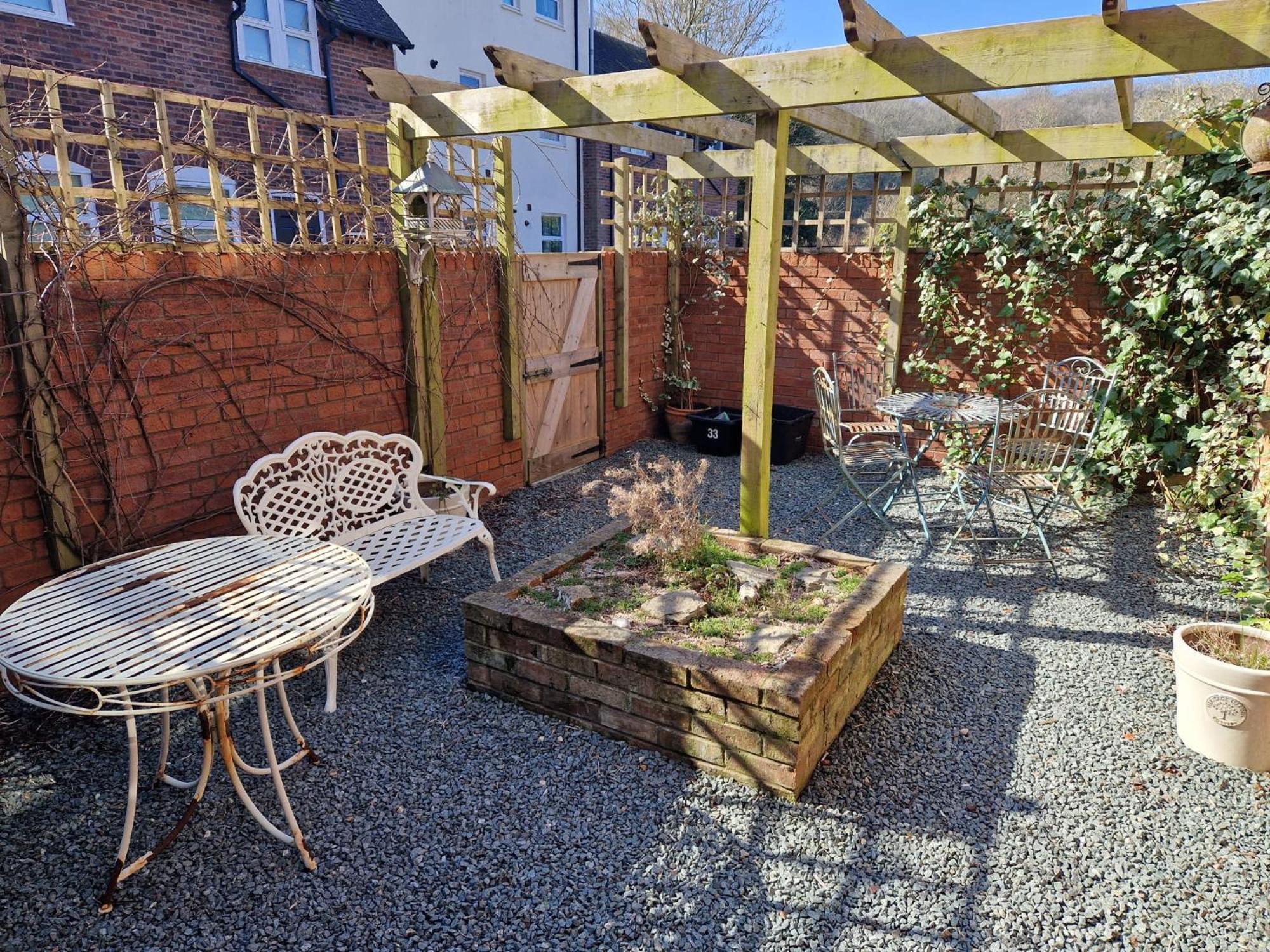 Ludlow - Linnet House - Well Presented Townhouse With Parking - Perfect Location For Exploring On Foot, Sleeps Up To 8 Guests - Hosted By Rentmyhouse Exteriör bild